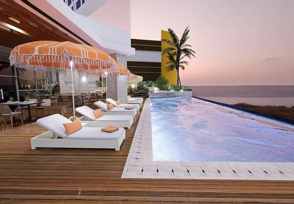 The Trans Luxury Hotel Surabaya