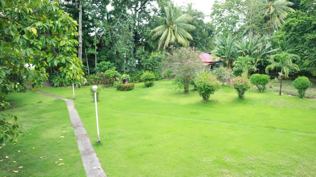 Cabua-an Beach Resort - Hostel