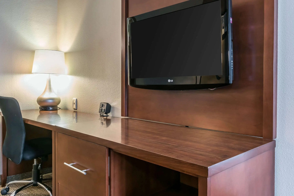 Comfort Suites Springfield I-70