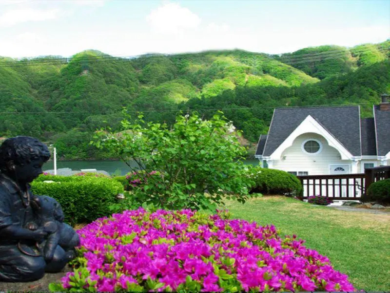 Ecran Pension