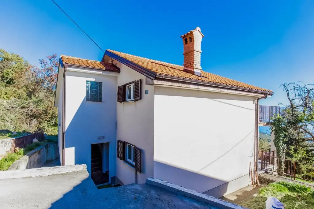 Hillside Villa Kvarner: Pool & Sea View - Happy Rentals