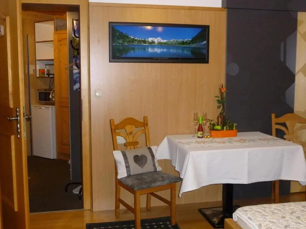 Ferienwohnungen Hauser