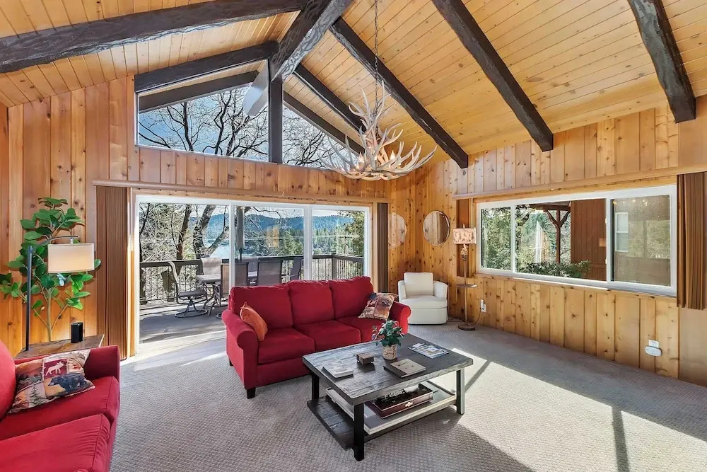 Acorn Acres Lake Views for 8