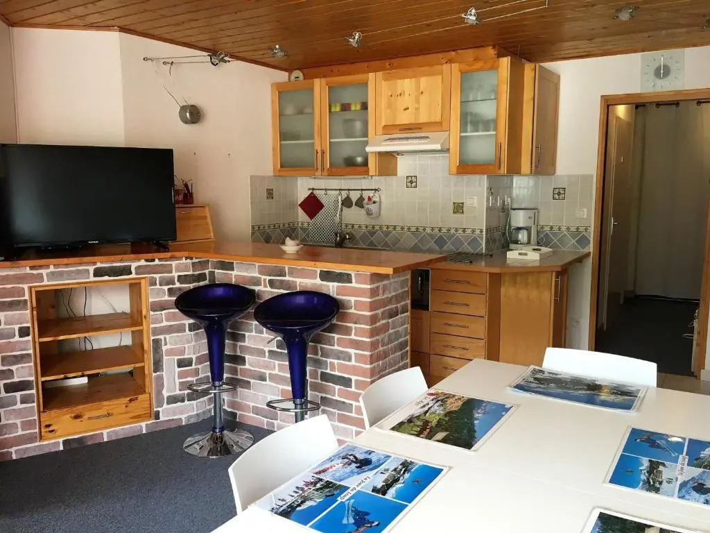 Appartement Le Dévoluy-Agnières-en-Dévoluy, 2 pièces, 7 personnes - FR-1-504-76