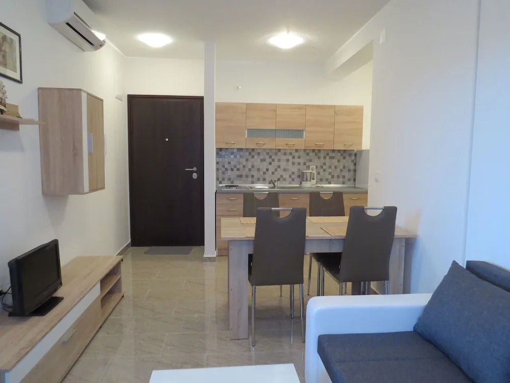 Apartment Denis