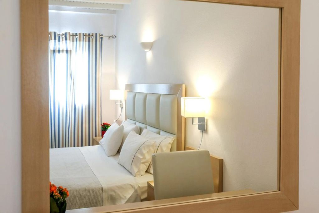 Petinaros Hotel