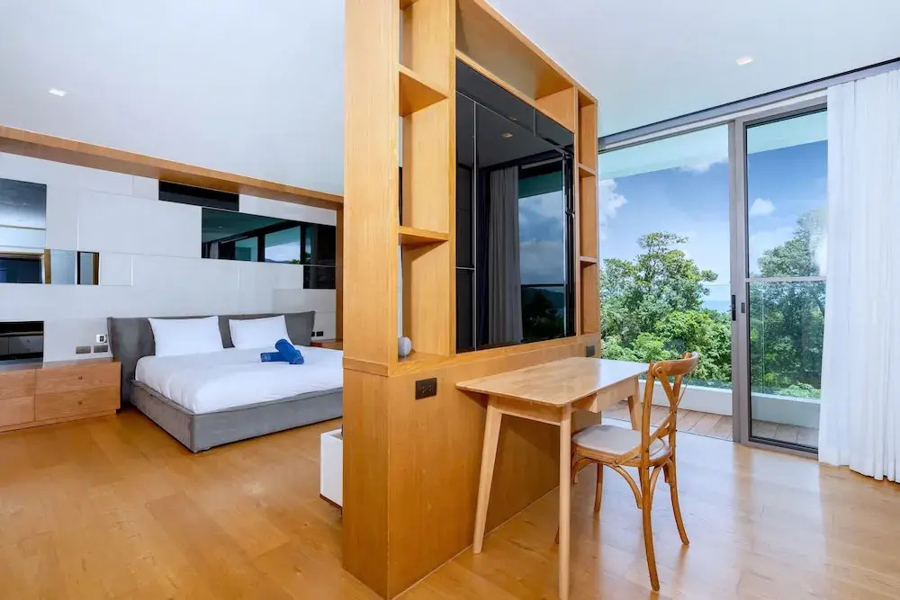 SeaView 3BR Duplex BluePoint 88 Patong