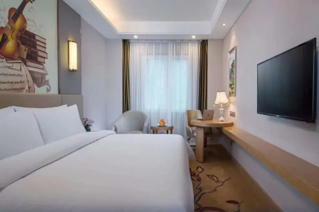 Vienna International Hotel (Pinghu Zhangjiang Science and Technology Park)