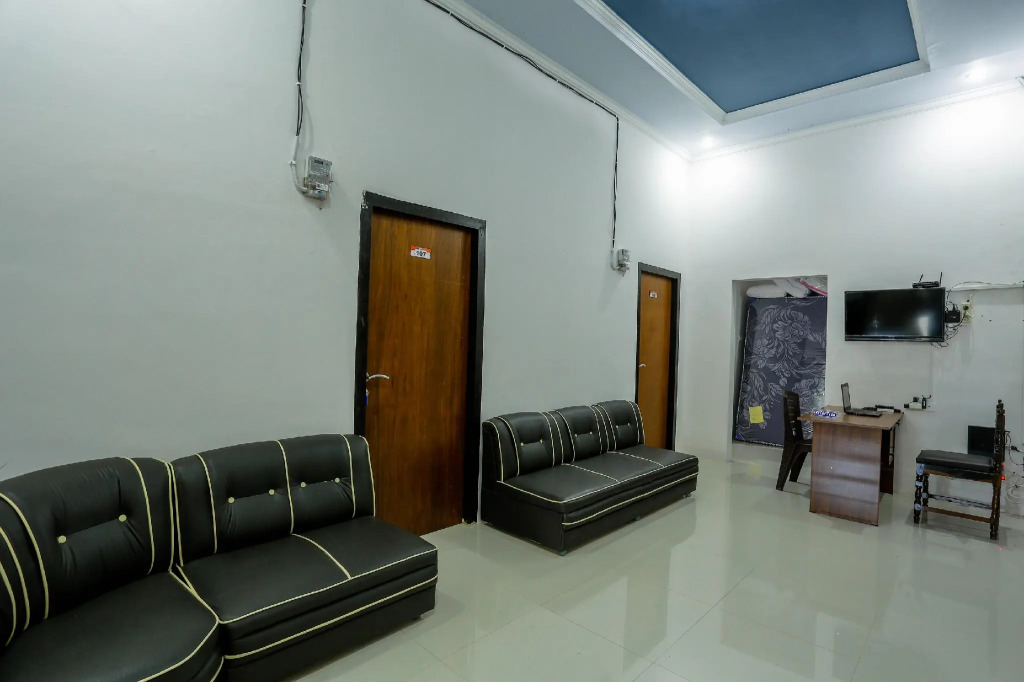 SPOT ON 1784 TNC Residence Syariah