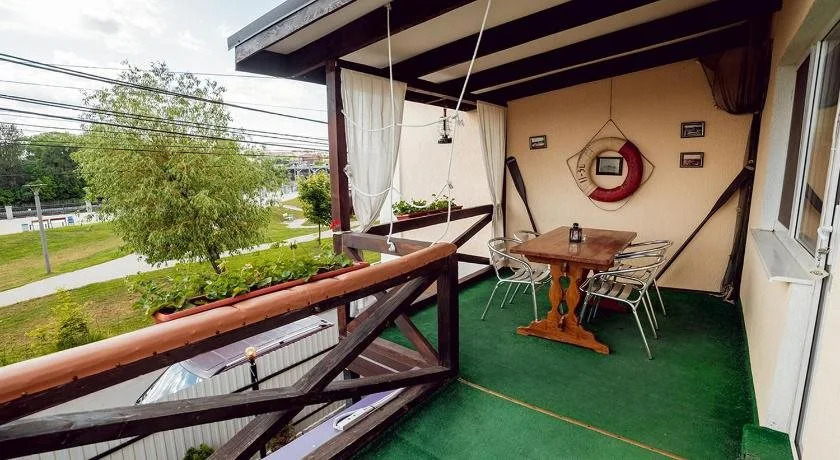 Guest House Shale