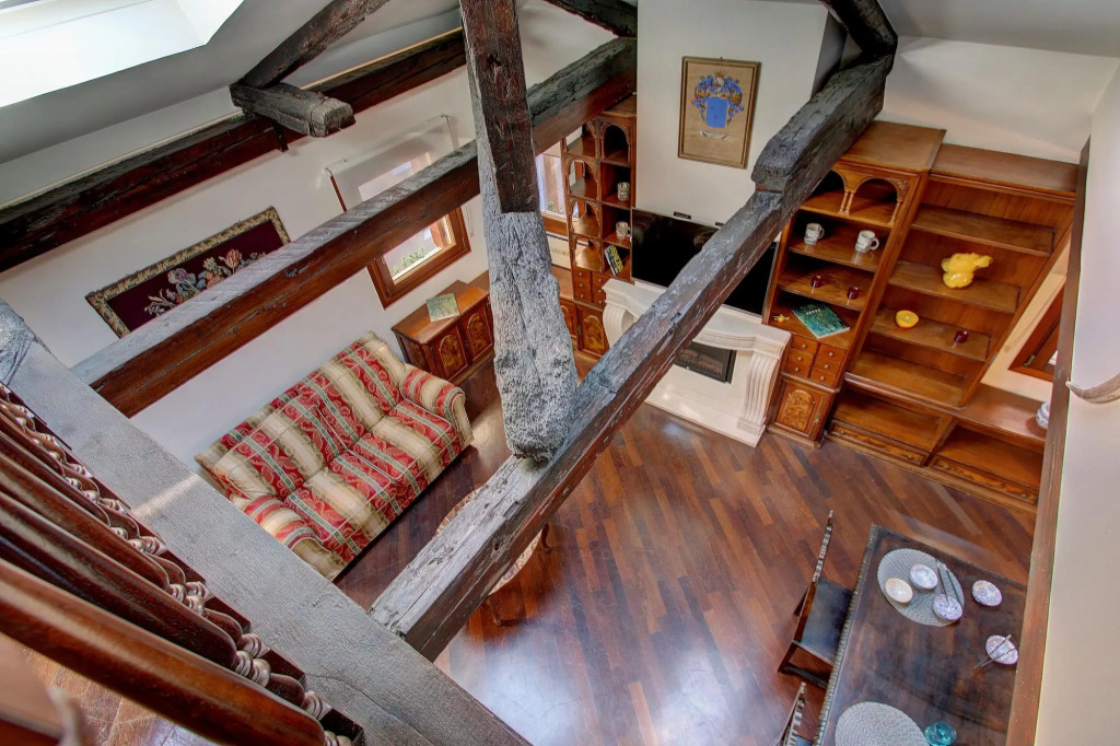 MARCOPOLO TERRACE, 5pax, 2bed, aircond, wifi