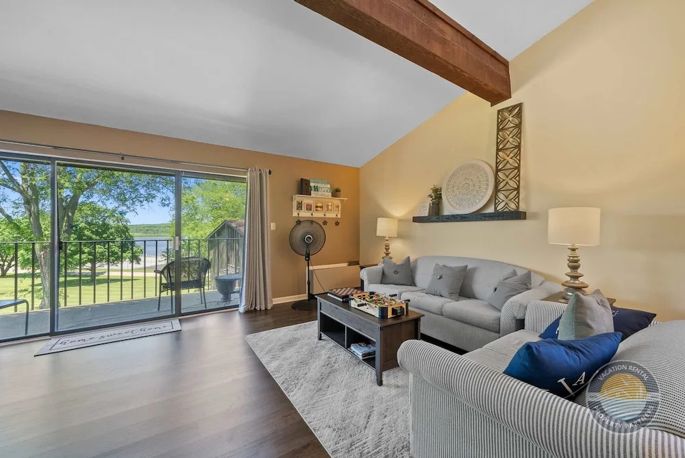 Modern Lake Geneva Condo With Views