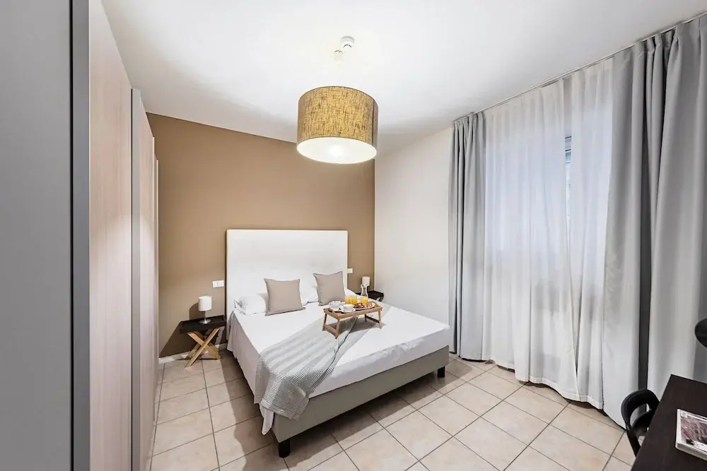 Residenza Miralago - 24 Clodia - Locazione BK