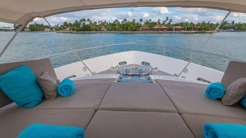 Miami Beach Luxury Yacht Charters