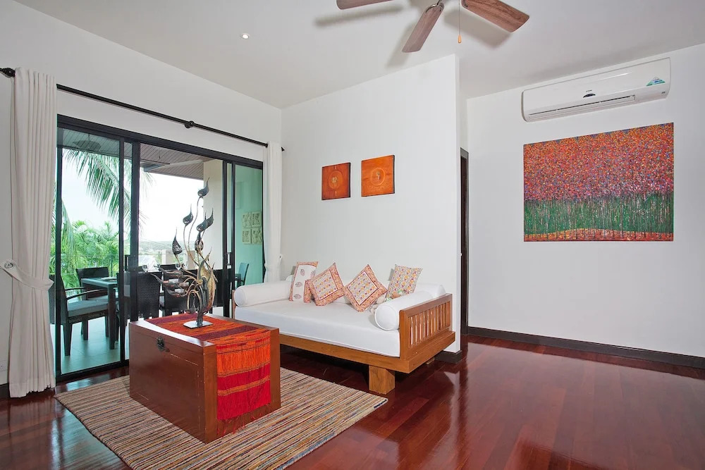 Villa Morakot 6 Bed Classy Property with In House Chef