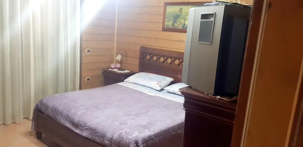 House With one Bedroom in Sant'antonio Abate, With Wonderful Mountain View, Enclosed Garden and Wifi Near the Beach