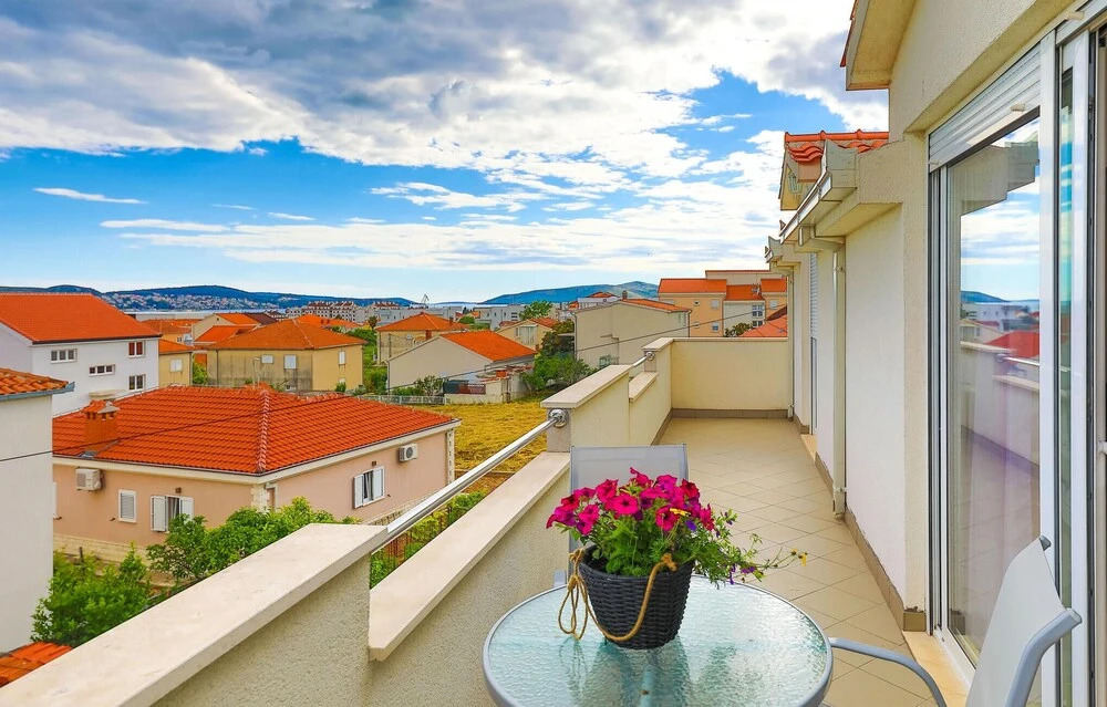 Beautiful Apartment in Trogir With 3 Bedrooms and Wifi