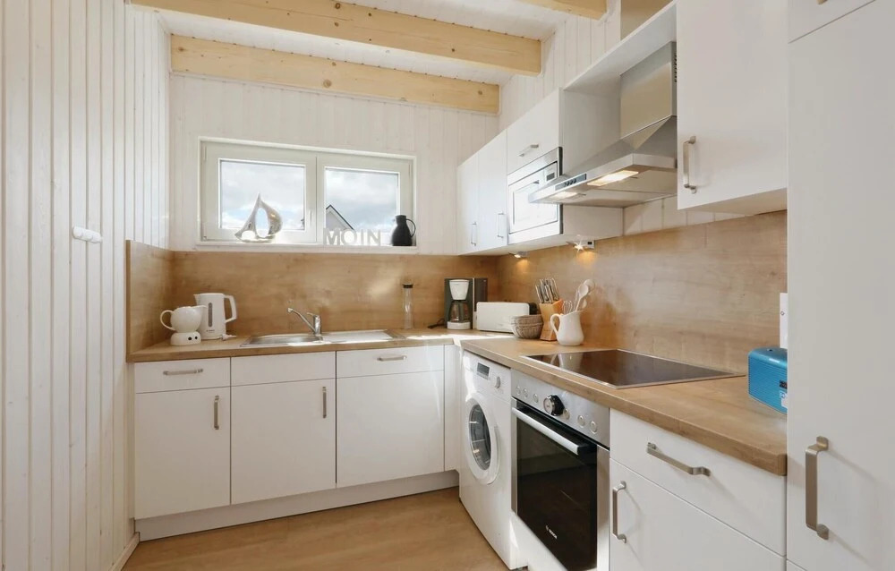 Nice Home In Ostseeresort Olpenitz With Sauna