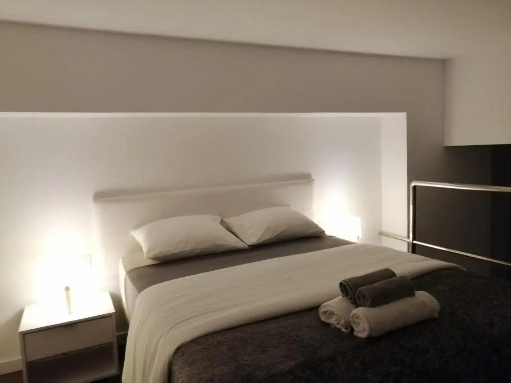 ISLAND 201 Modern & Minimalist Apartments