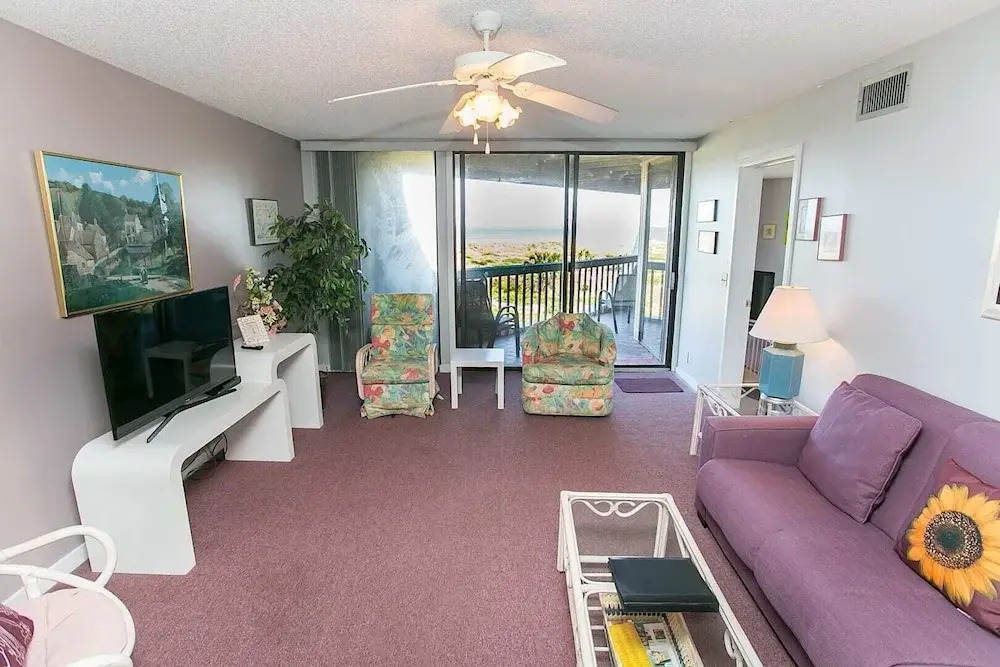 Oceanfront Luxury: 2BR Condo, St. Augustine