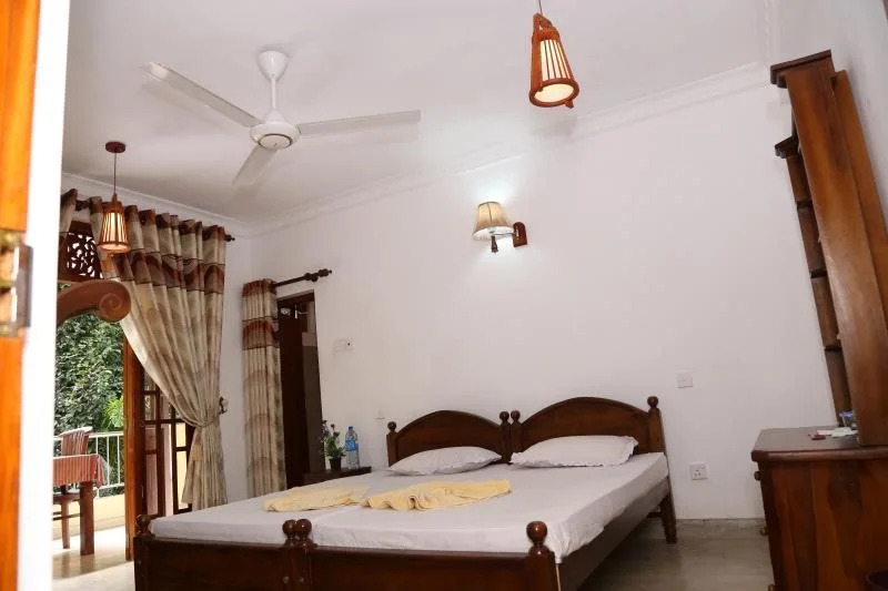 Good Luck Rest House