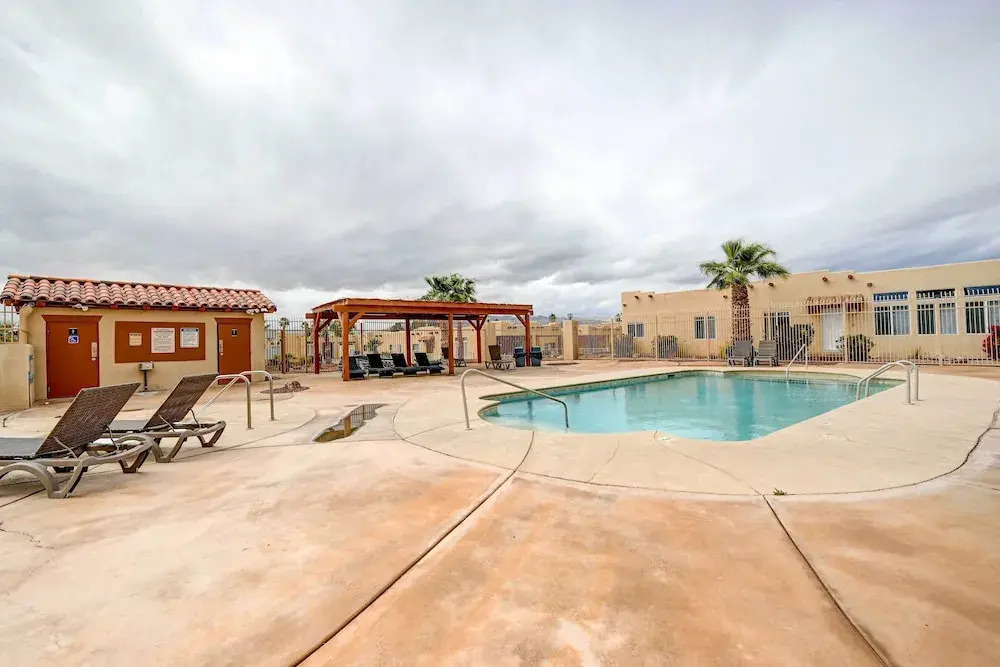 Pet-friendly Needles Vacation Rental Near River!