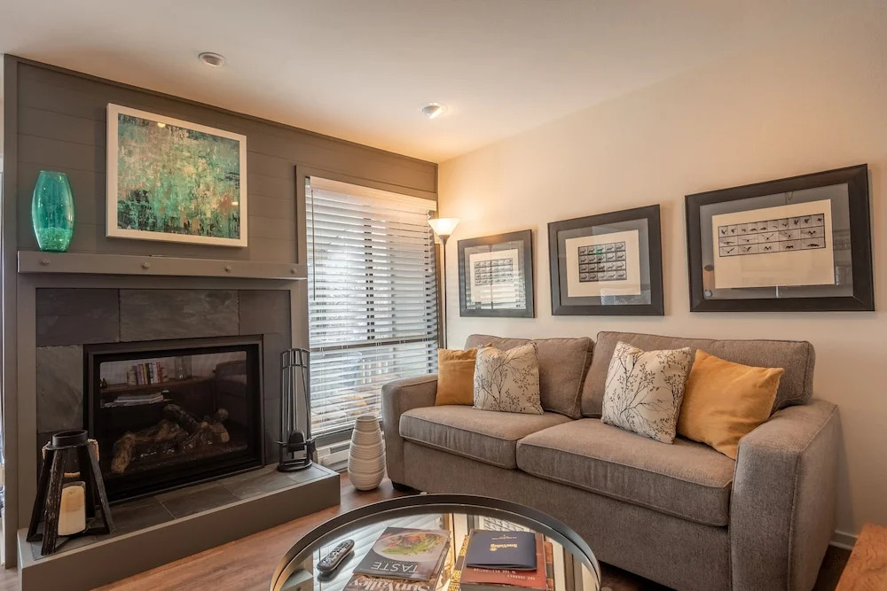 Cottonwood 1405 - Studio Condo