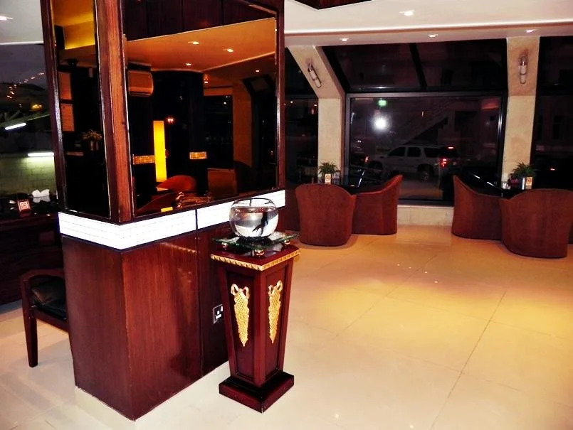 Royal Suite Hotel