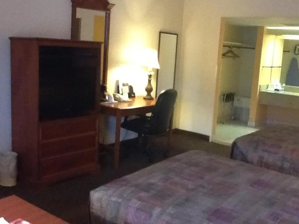 Travelodge by Wyndham Petersburg