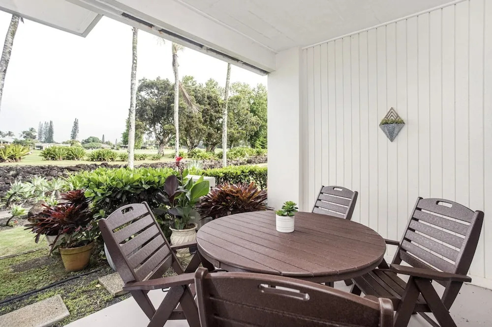 Emmalani Court 312 2 Bedrooms 2 Bathrooms Condo