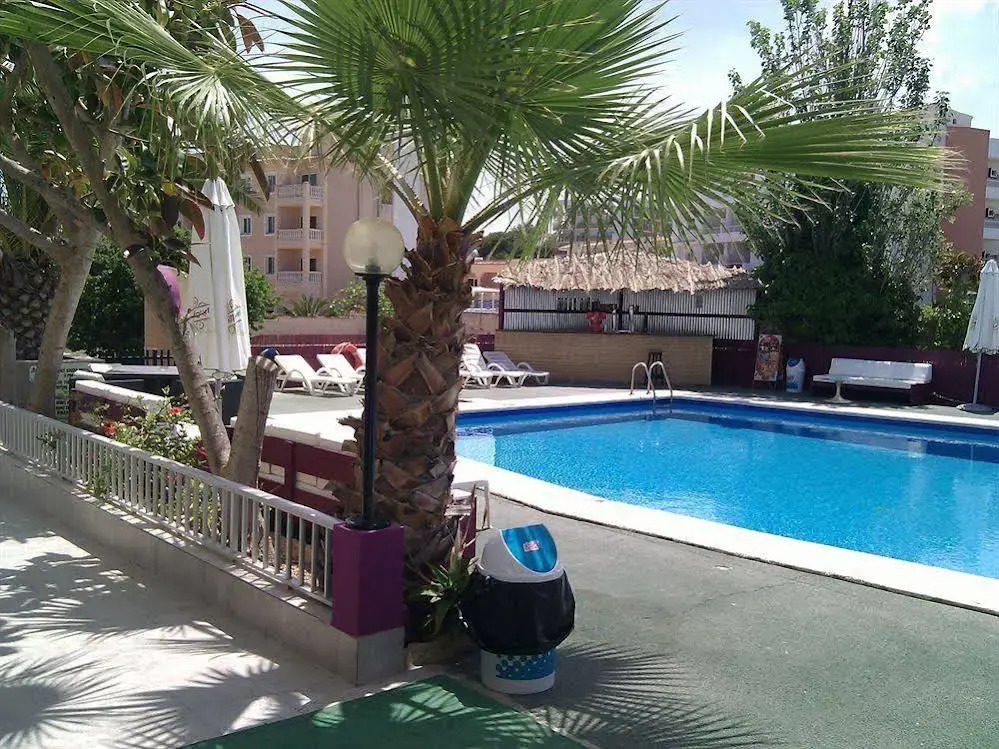 Apartamentos Alba