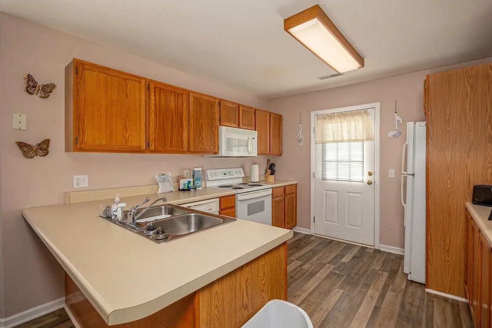 The Creekside Bungalow