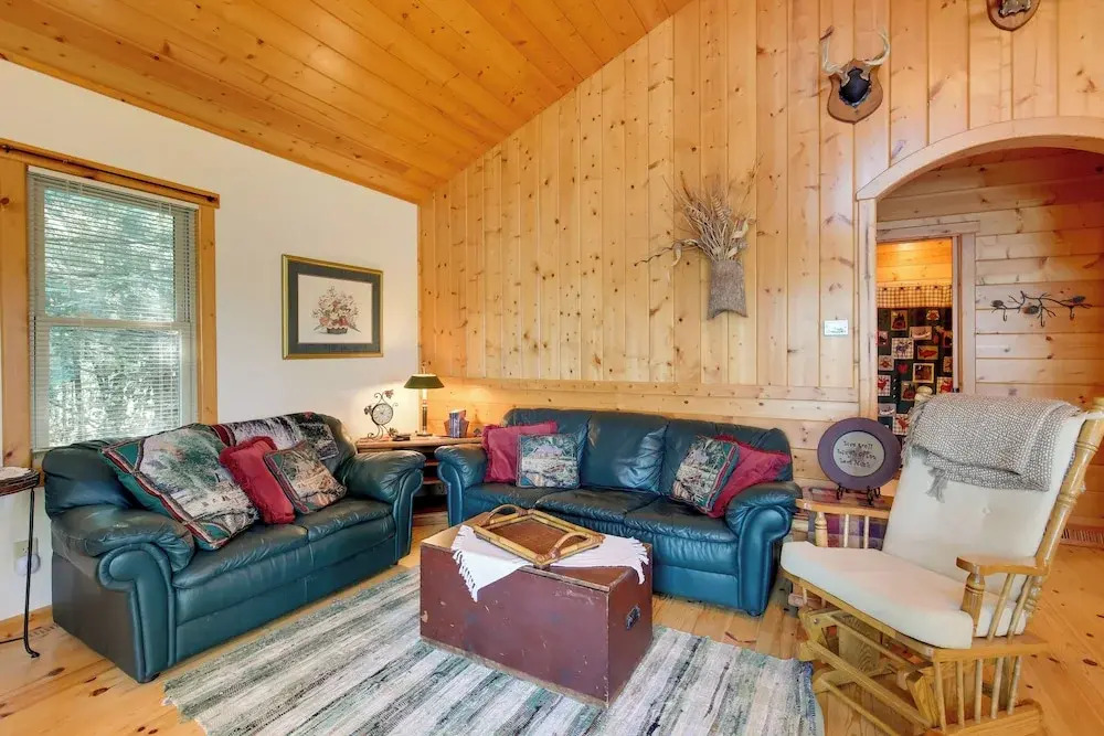 Waterfront Mercer Cabin w/ Wraparound Porch!