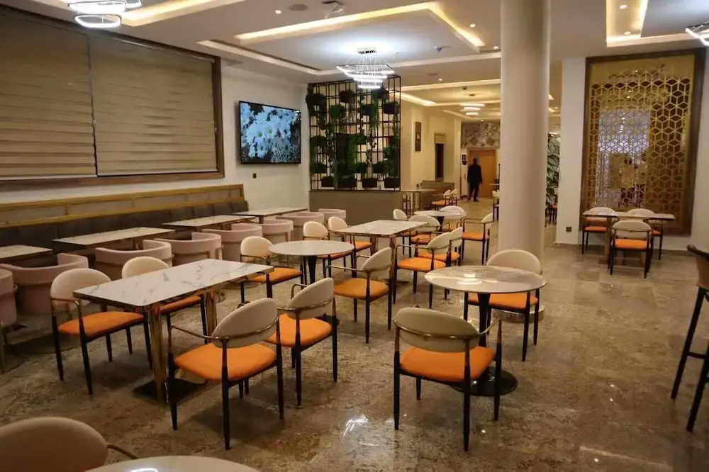 Cathelea Convention & Suites