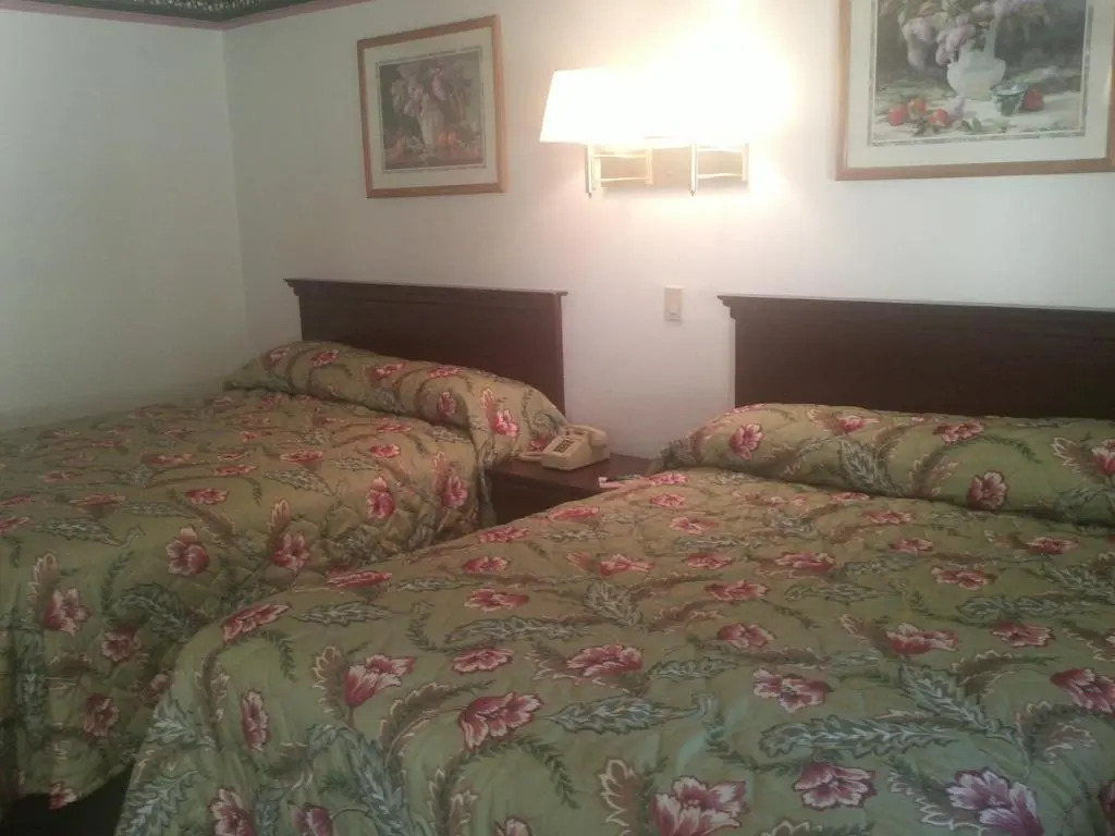 Sunrise Inn