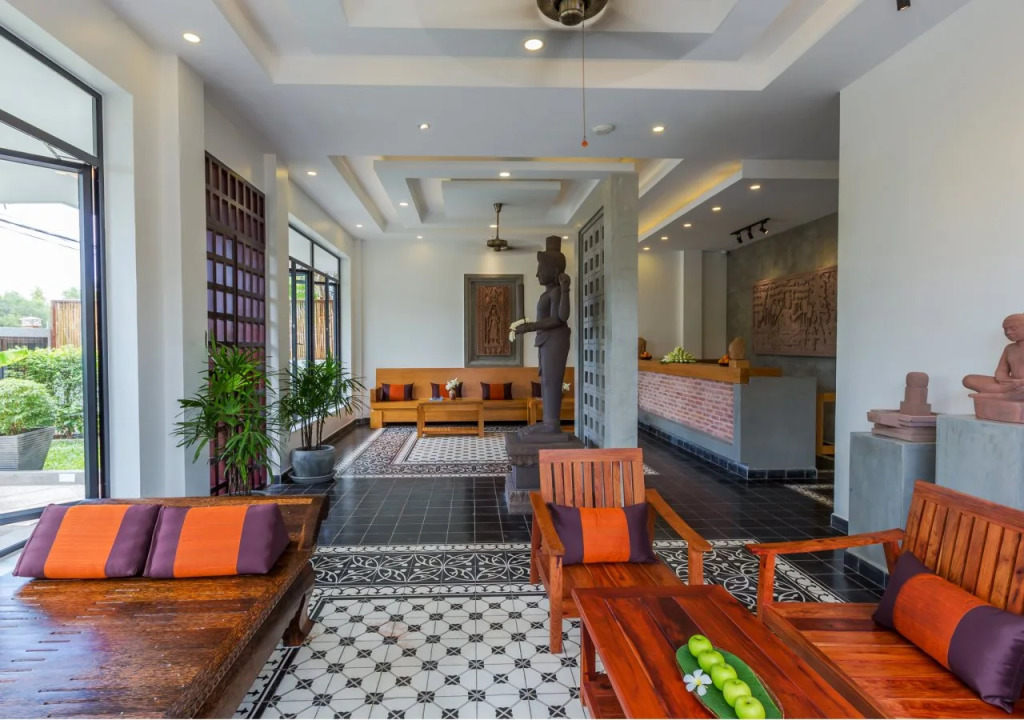Silver Palms Residence