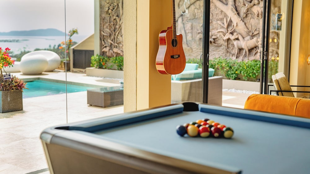 White Monkey Villa - Private Pool & Jacuzzi