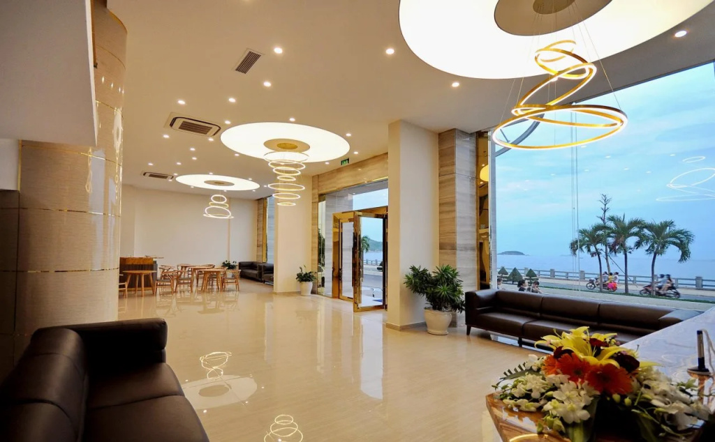 Lenid Ocean View Hotel