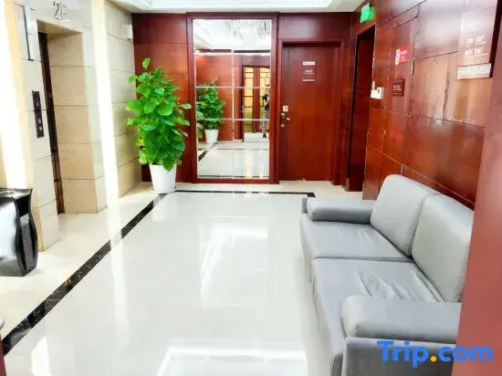 Beijing Rongyi Zhijia Hotel