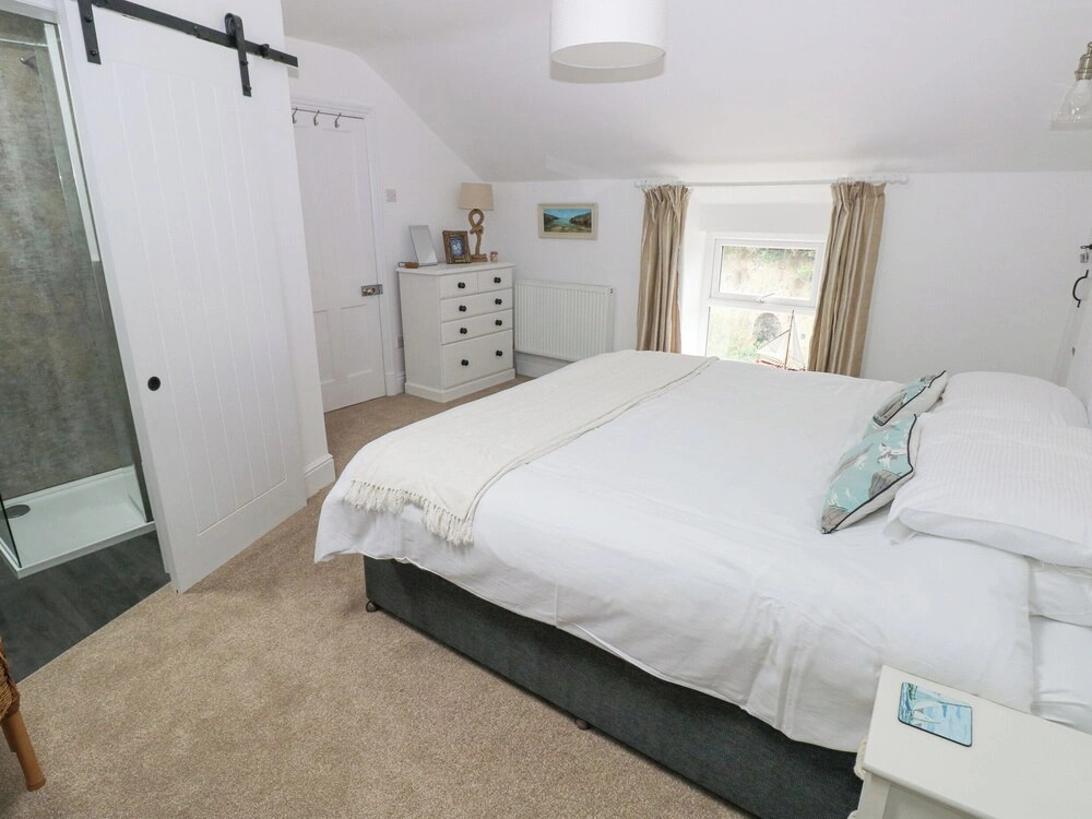 Hillbrook House