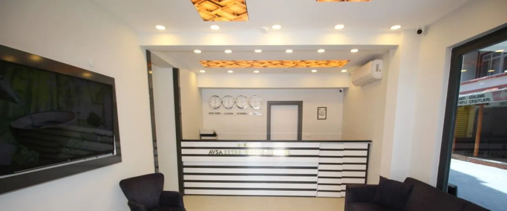 Extravagant Hotel
