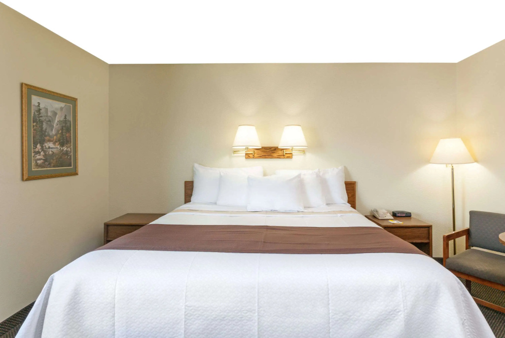 Days Inn by Wyndham Missoula Airport