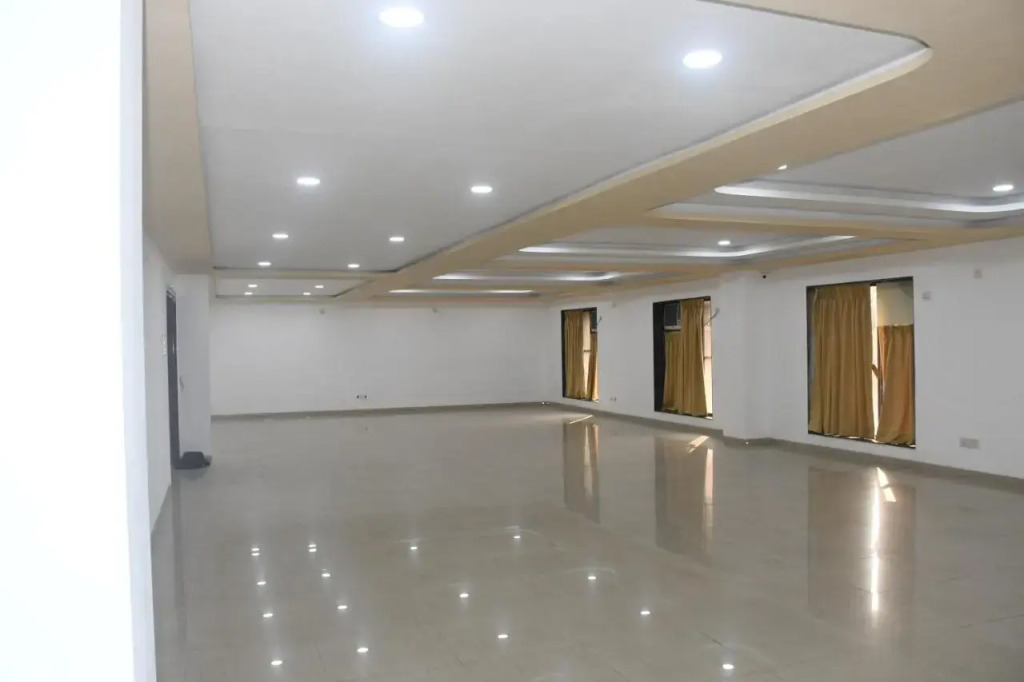 Utkarsh Hotel