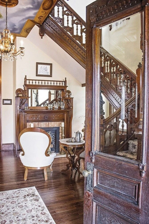 A Governor's Inn