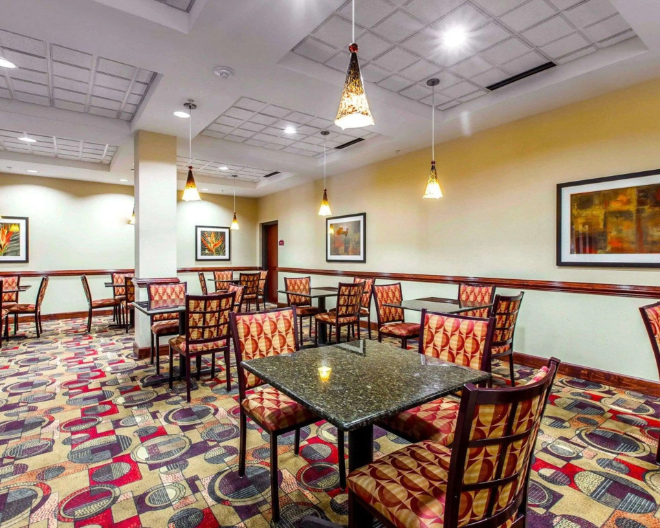 Comfort Suites Waycross