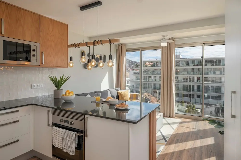 Alegria Flat by An Island Apart