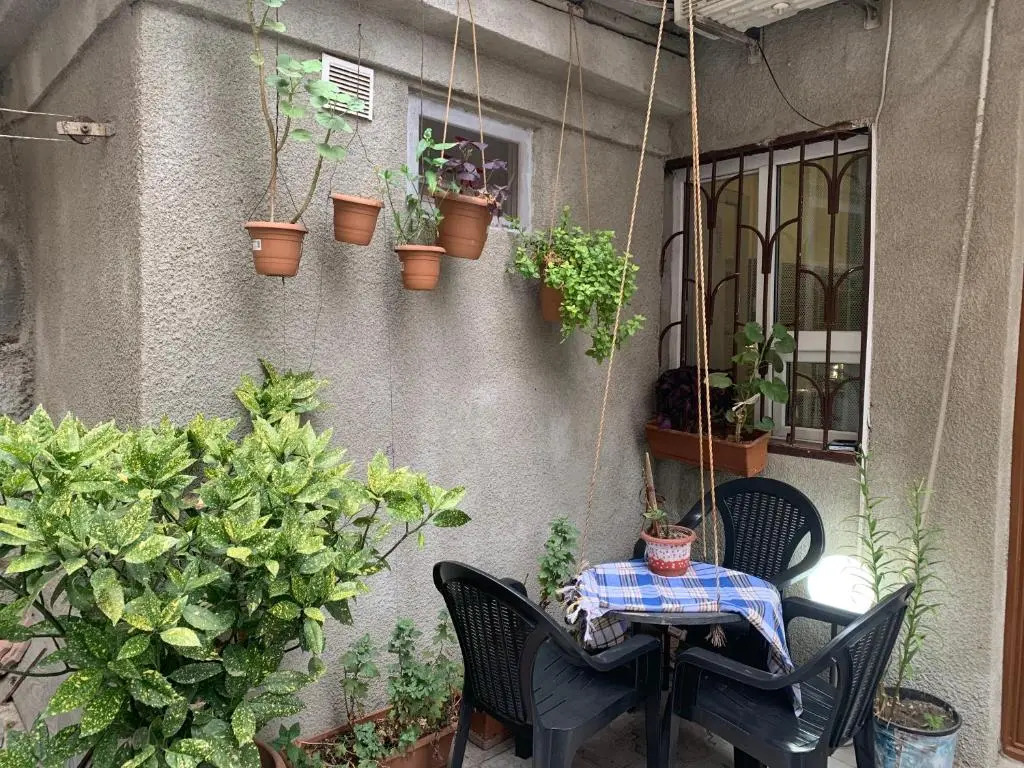 Downtown-home in the heart of old Tbilisi