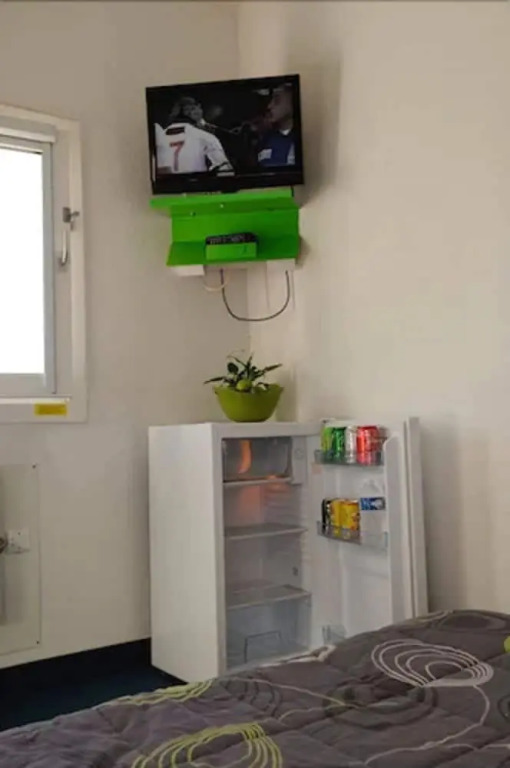 Lemon Hotel
