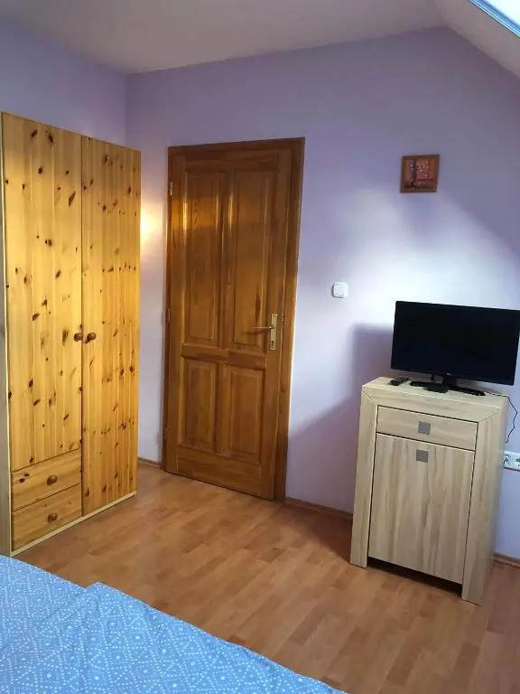 Kristály Apartmanház