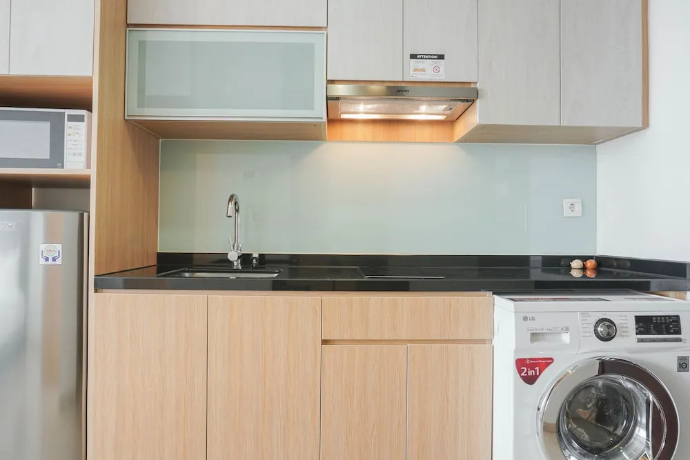 Minimalist And Strategic Studio Room At Menteng Park Apartment